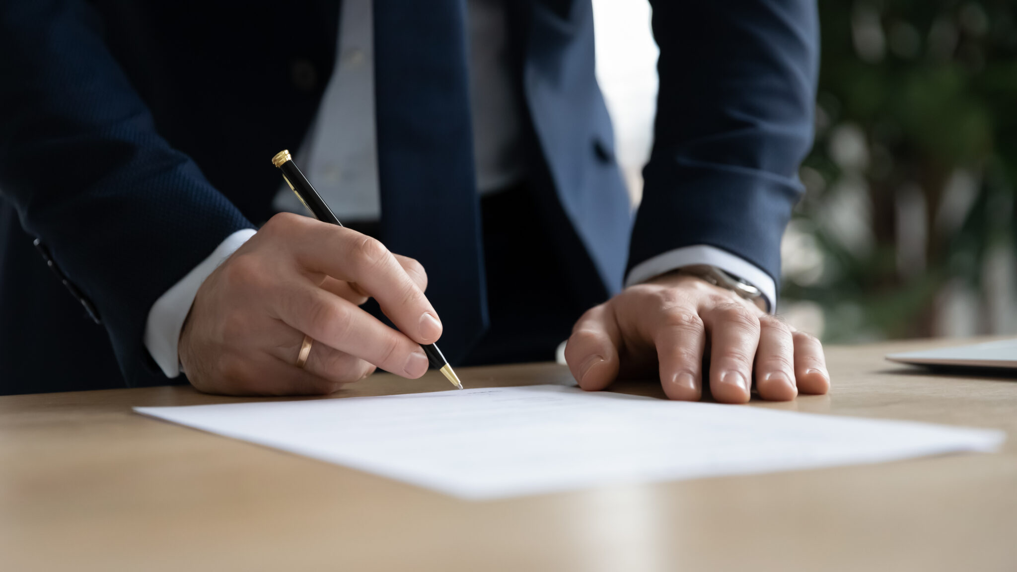 LLC vs Corporation in California: Which Is Right for Your Business?